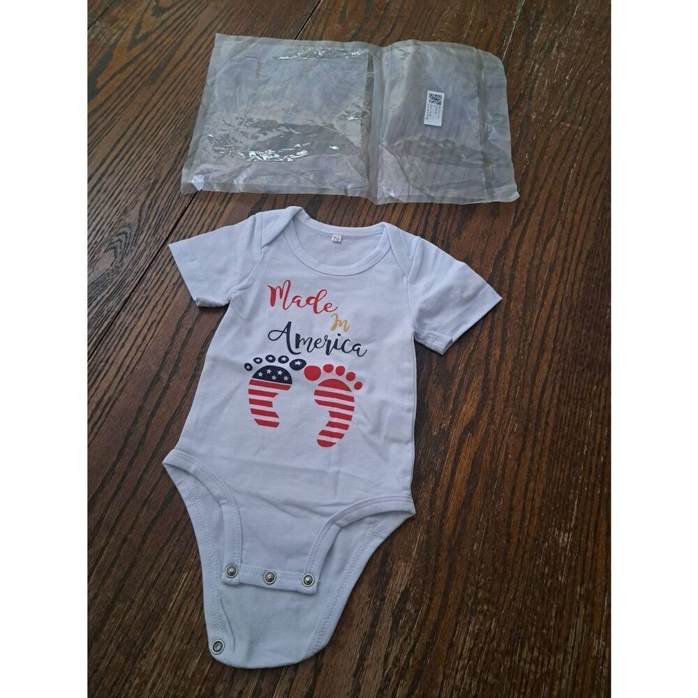 New Infant 0-6M Patriotic Baby One-Piece Bodysuit Romper Red White Blue Gold